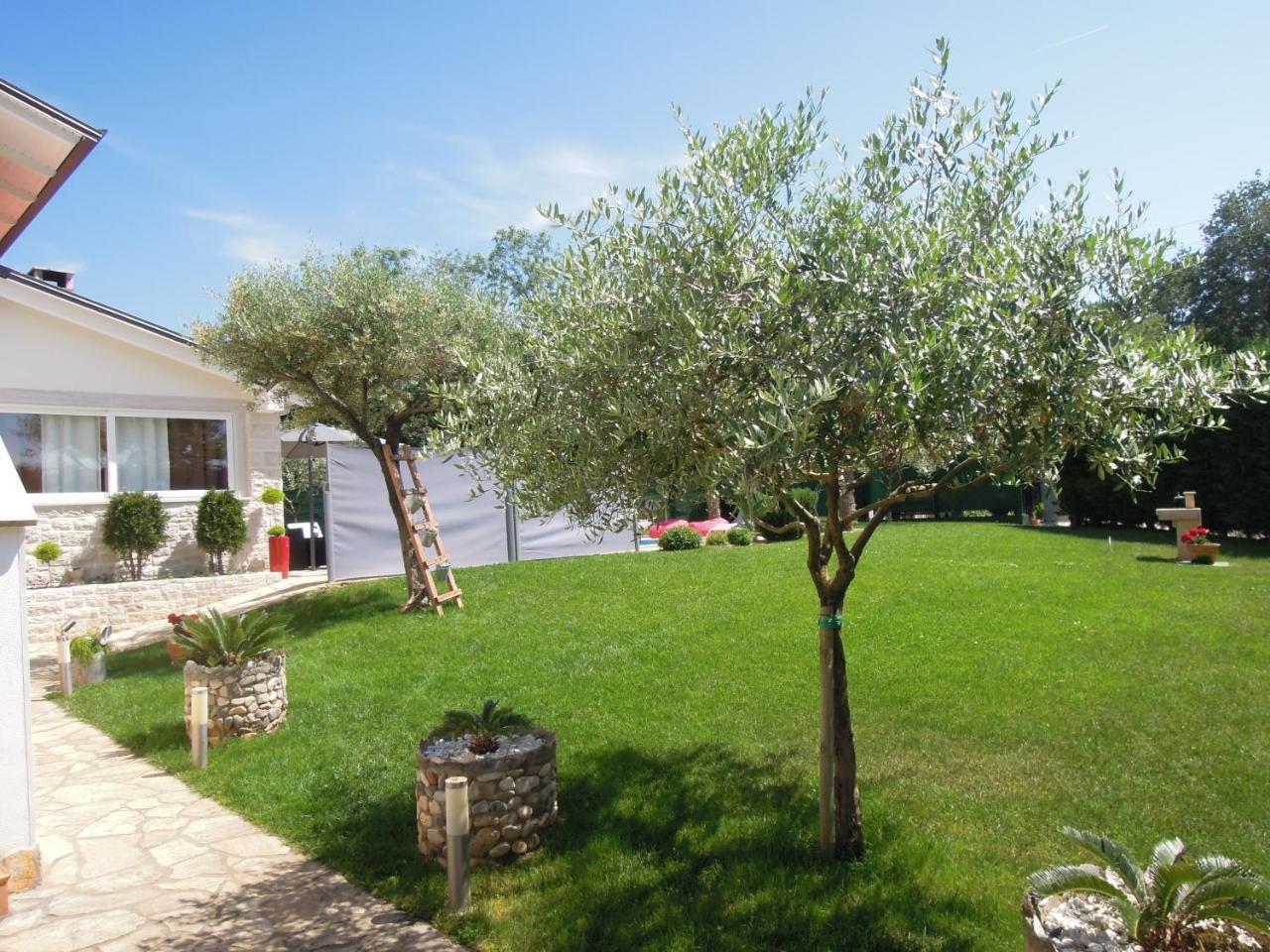 Holiday Home Villa Ivan Umag Extérieur photo