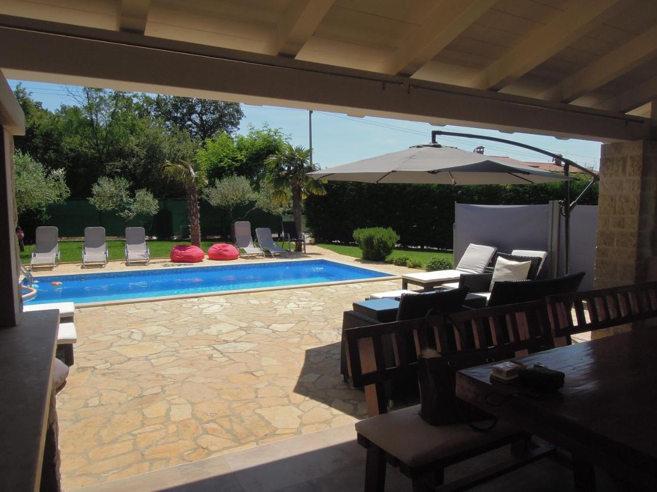 Holiday Home Villa Ivan Umag Extérieur photo